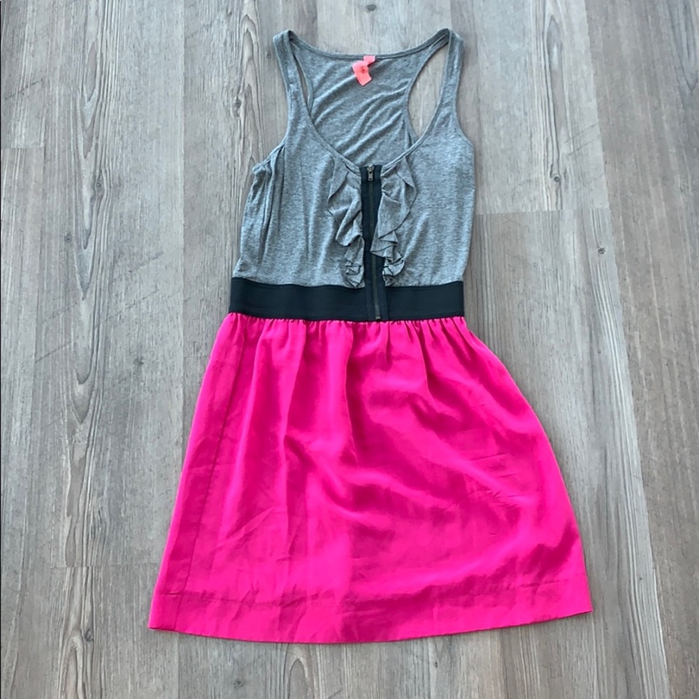 eight sixty mini grey/pink zippered dress, small